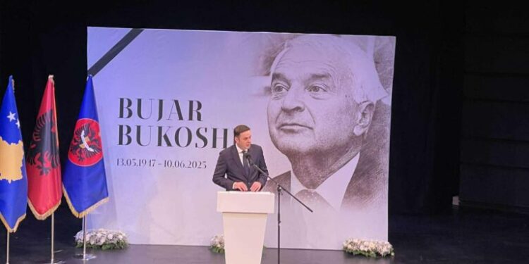 Abdixhiku: Të punojmë për shtet, kështu sakrifica e Bujar Bukoshit bëhet e realizueshme