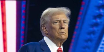 Trump po mban takim me ekipin e sigurisë kombëtare në Dhomën e Situatave