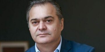 Si mund të bëhet Kosova një demokraci me det