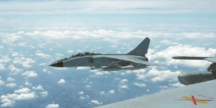 Kina dërgon 74 aeroplanë drejt Tajvanit