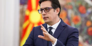 Pendarovski: Shqiptarët mbajnë entuziazmin për anëtarësimin e Maqedonisë së Veriut në BE