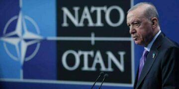 Erdogan nga Haga thotë se derisa KFOR’i turk të jetë në veri të Kosovës “inshallah” s’do të ketë ndonjë problem