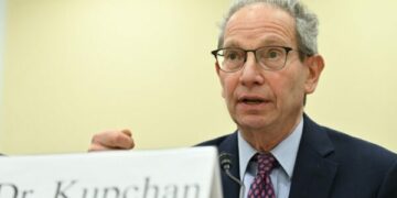 Kupchan: SHBA do të riangazhohet në dialogun Kosovë-Serbi, Trump do t’i sjellë liderët e të dy vendeve në Zyrën Ovale