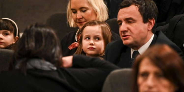 Kurti uron 1 Qershorin: Dora e shtetit asnjëherë nuk ka qenë më pranë fëmijëve