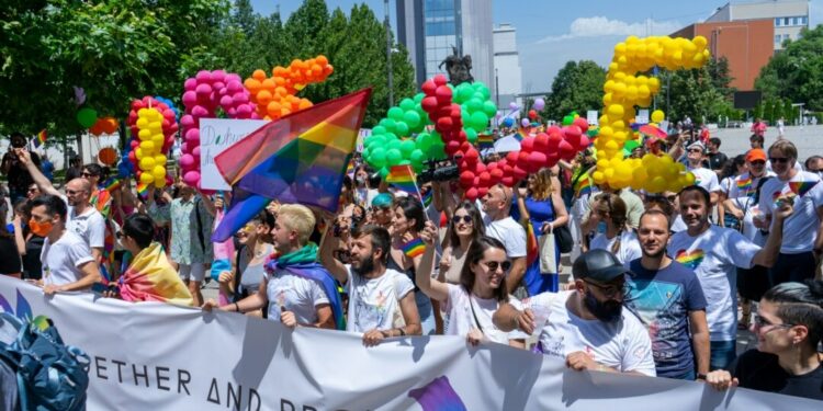 Sot mbahet “Parada e Krenarisë” në Prishtinë