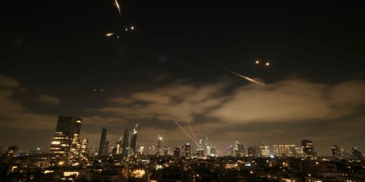 Izraeli sulmohet sërish me raketa nga Irani