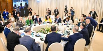 Osmani: Është koha që BE të heq masat dhe të vendosë për dhënien e statusit të kandidatit për vendin tonë