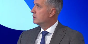 Çollaku: Trump mund të kërkojë marrëveshje të shpejtë dhe përfundimtare, s’i merr më të mirë Kosovën dhe Serbinë