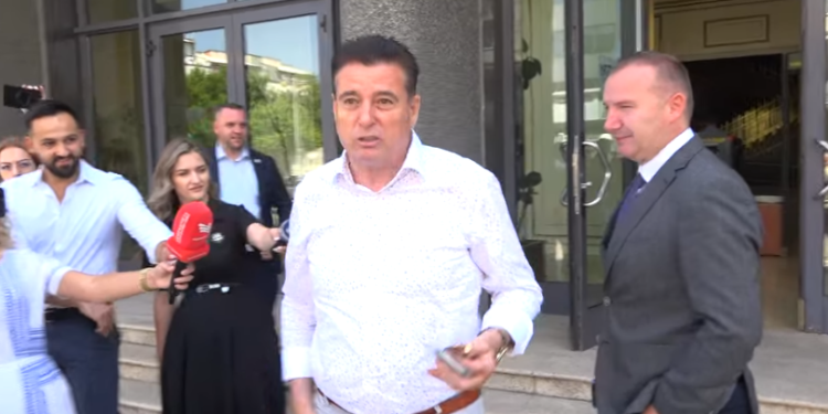 Pas dështimit të 35-të, Bahtiri dhe Zemaj përplasen në oborrin e Kuvendit: Lshone renin