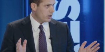 Gruda: Nuk ka bazë për votim të fshehtë, praktika e sotme parlamentare është votimi i hapur