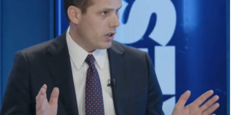 Gruda: Nuk ka bazë për votim të fshehtë, praktika e sotme parlamentare është votimi i hapur