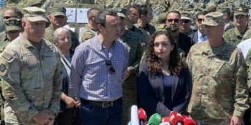 Kurti e Osmani bashkë në “Defender 2025”: Këtë armatim që po e shihni këtu është blerë tri vitet e fundit