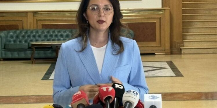 Kryeziu: S’besoj që po veprojmë jashtligjshëm me propozimin e votimit të fshehtë