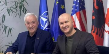 Foto arkiv: Viktor Sopi dhe Qemajl Aliu