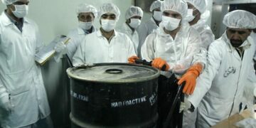 Uraniumi i pasuruar në 60% dhe alarmi i IAEA-s, sa afër është Irani me ndërtimin e bombës atomike?