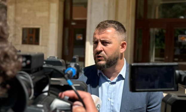 Lushtaku: Deputetët e VV-së të çoroditur, po e shkelin besimin e qytetarëve