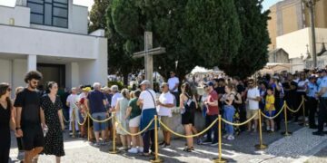 “Lot dhe heshtje”- Portugalia i jep lamtumirën Diogo Jotës