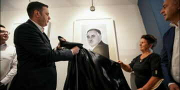 Fotografia e Shaban Manajt në “Këndin e Kujtesës”, Abdixhiku: Në 25-vjetorin e vrasjes, përkujtimi për të mbetet i gjallë