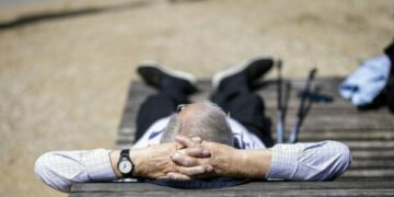Pse shumë zviceranë zgjedhin të emigrojnë në pleqëri?