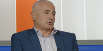 I thanë se po dëshiron vëme’ndje, Koci: Mund të dal në televizion çdo ditë, por i refuzoj ftesat