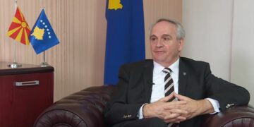 Gjergj Dedaj: “Turpi ka emër dhe mbiemër – LVV e Albin Kurtit”