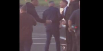 Xhaka mbërrin në Angli, sot kryen testet mjekësore