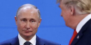 “Reuters”: I pashqetësuar nga Trumpi, Putini do ta vazhdojë luftën dhe mund të kërkojë më shumë Ukrainë