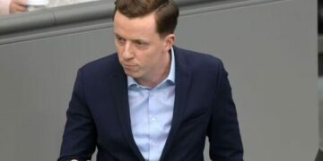 Deputeti gjerman: Serbia s’mund të kërkojë të drejta për serbët në Kosovë, e të shkelë ato të shqiptarëve në Preshevë