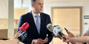 Abdixhiku: Vetëvendosjes t’i merret e drejta meqë për 30 ditë s’e përdori, t’i kalojë dikujt tjetër