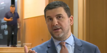 Krasniqi: Limaj kurrë s’do të jetë kandidat për kryeparlamentar, i kam thënë që Kurti s’e propozon