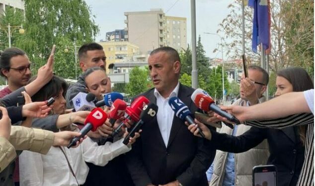 “Njëri s’po e tregon të vërtetën” – Brahimaj thotë se ka pasur takime të fshehta Kurti–Limaj