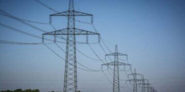 Policia urdhëron ndaljen e energjisë elektrike në disa vendbanime, ja ku