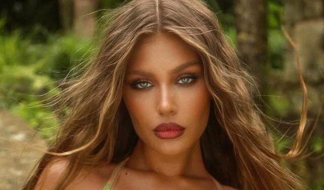 Trejsi Sejdini ndez rrjetin me fotot në bikini