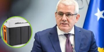 Dy frigoriferë për vetura i kushtuan 452 euro Ministrisë së Xhelal Sveçlës