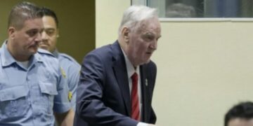 Ratko Mlladiq mbetet në burg – refuzohet kërkesa për lirim të parakohshëm