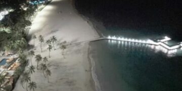 Tërmeti 8.8, valët e cunamit arrijnë në Hawai