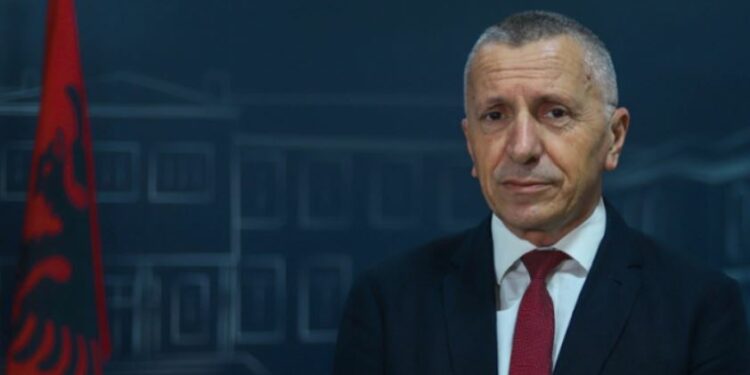 Shqiptarët e Luginës në fokus, Kamberi paraqet rezolutë në parlamentin serb