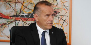 Arifi: Të gjithë janë të shqetësuar për konstituimin e kuvendit vetëm Kurti jo