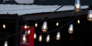 Bizneset pa kontrata rrezikojnë shkyçjen nga rryma më 31 korrik