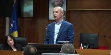 Jakup Nura: Mendoj që PDK-ja do të mbështesë Fatmir Limajn për kryeparlamentar, Qeverinë jo