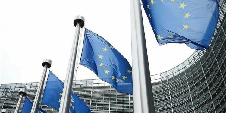 Popullsia e BE-së arrin rekordin prej 450 milionësh
