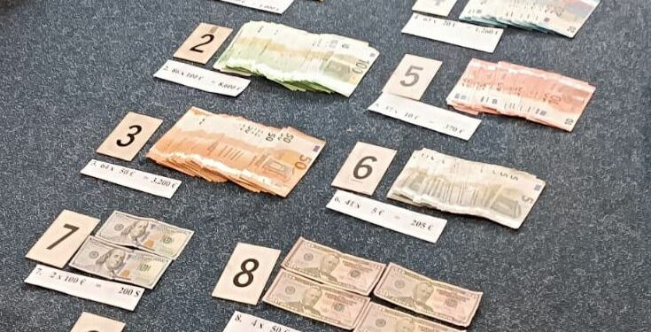 Gjest i rrallë: Qytetari i gjen rreth 15 mijë euro dhe i dorëzon në polici