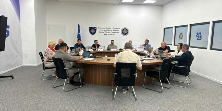 Përfaqësuesi i pushtetit, Alban Krasniqi, me parullë për Listën Srpska në mbledhje të KQZ’së