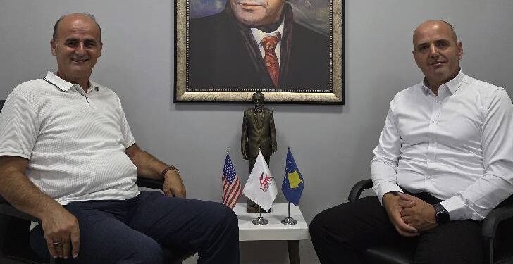 “Përforcimi” i Ekrem Hysenit të LDK-së në Llap, ia merr një kuadër Partisë së Drejtësisë