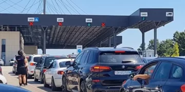 Ardhja e mërgimtarëve- Kështu paraqitet gjendja në pikat kufitare!