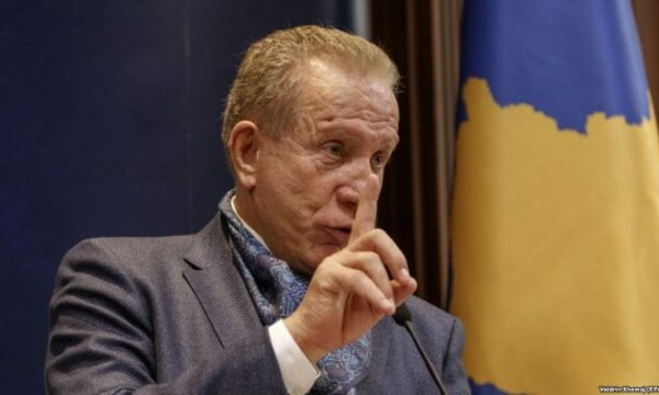 Pacolli: Sot, më shumë se kurrë, na duhet një veprim politik i dikujt që dëgjon dhe vepron me përgjegjësi