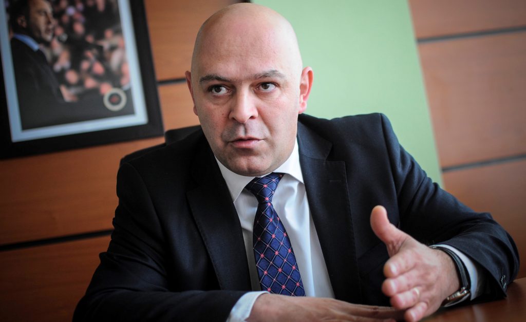 Gjini i AAK-së: Fitoi demokracia, u rrëzua diktati