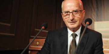 Ish-ministri i Financave: ZRRE-ja po i çon bizneset drejt falimentimit, kjo s’ka logjikë