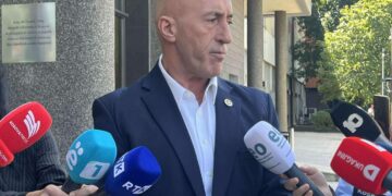 Haradinaj: Ndërhyrja në procedurën e votimit për nënkryetarin serb – jokushtetuese, kritika edhe Abdixhikut