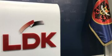 LDK: Kushtetuesja vërtetoi që LVV tentoi ta bllokojë funksionimin e institucioneve, seanca të vazhdojë menjëherë